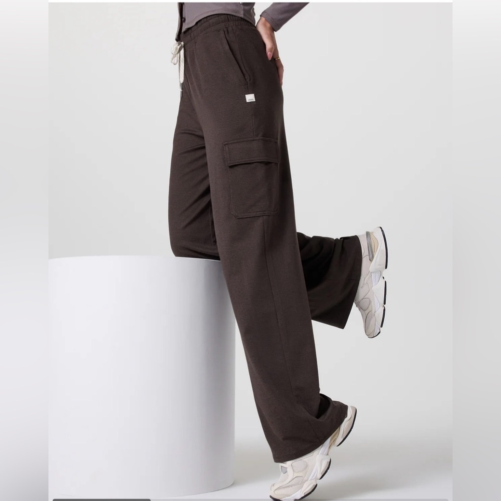 Vuori Halo Essential Cargo Wideleg Pants Dark Java Heather Brown Small